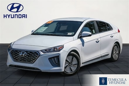2021 Hyundai Ioniq Hybrid SE Hatchback