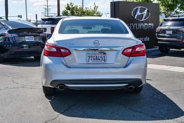 2016 Nissan Altima 2.5 S photo 5