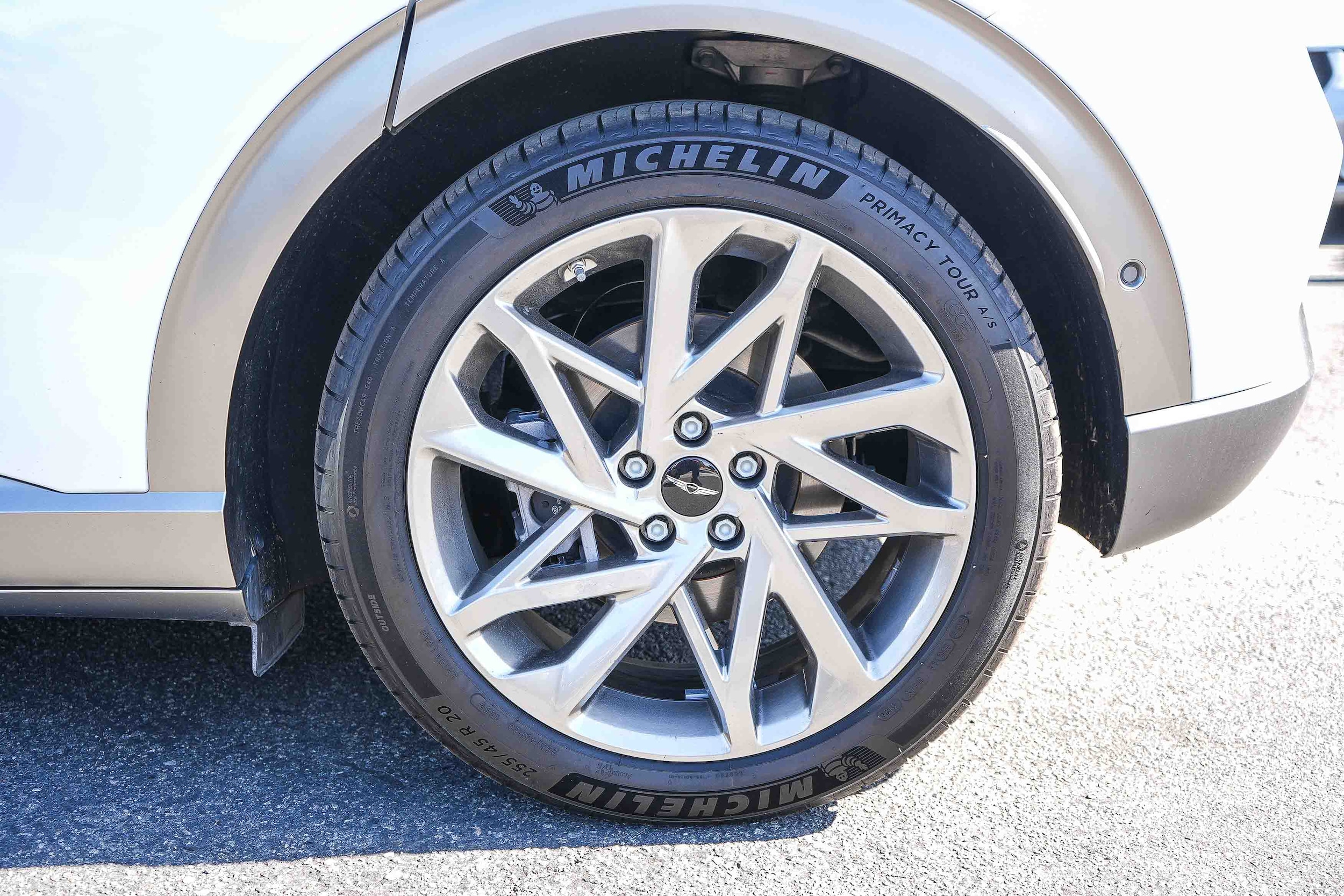 2023 GENESIS GV60 Advanced - Photo 11