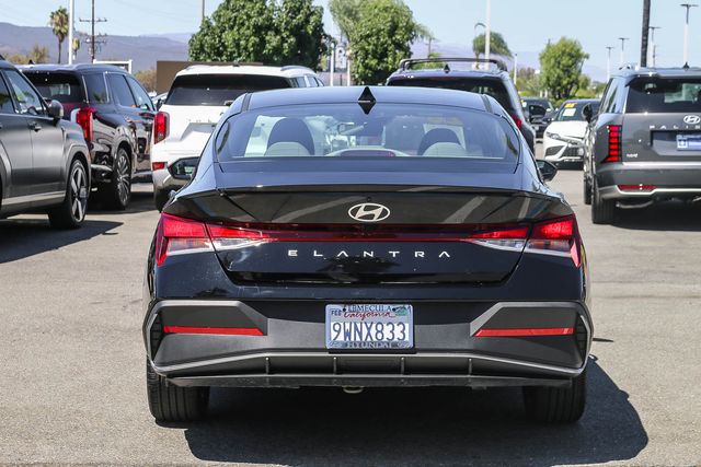 2026 Hyundai Elantra SEL Sport - Photo 10