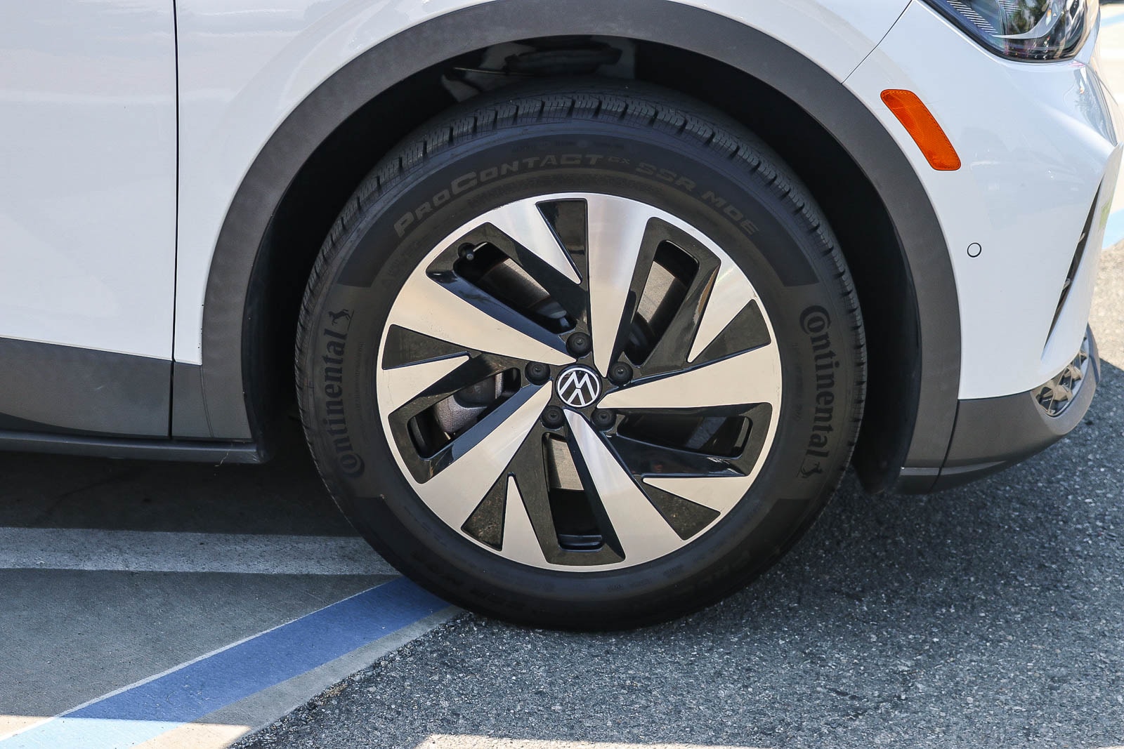 2023 Volkswagen ID.4 PRO - Photo 15