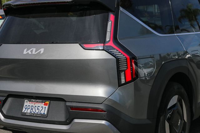 2024 Kia EV9 Light L/R - Photo 11