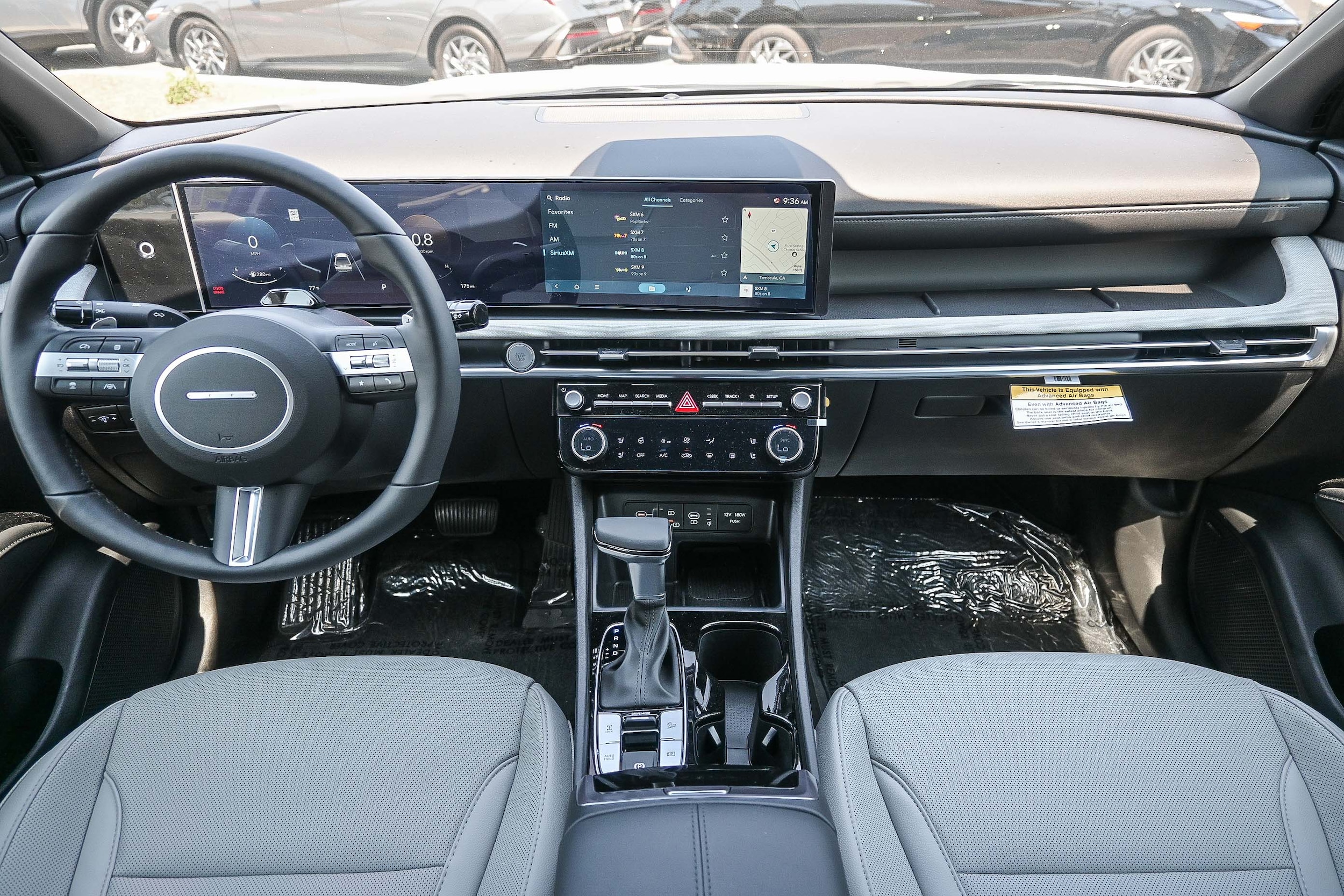 2025 Hyundai Santa Cruz Limited - Photo 13
