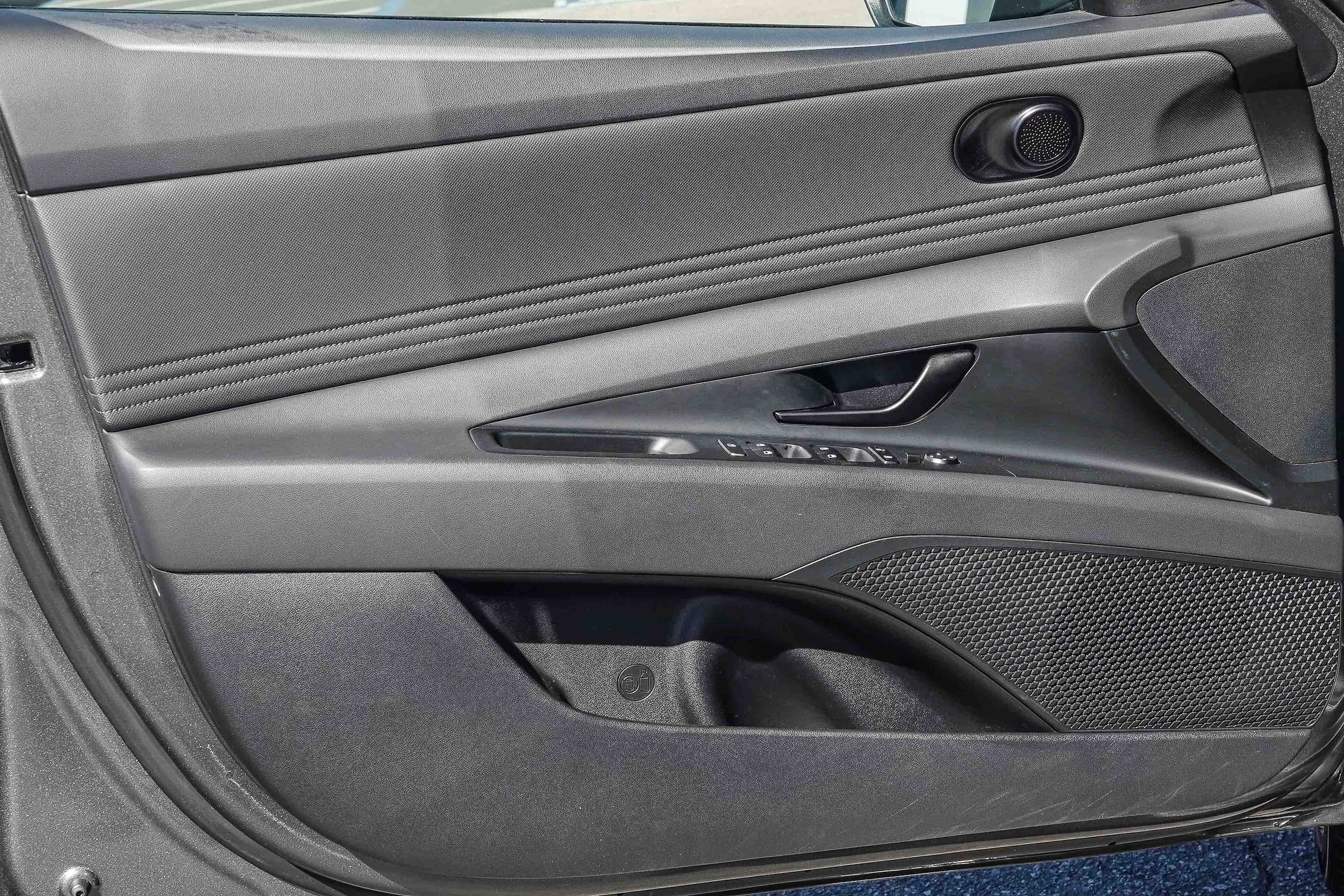2025 Hyundai Elantra SEL - Photo 19