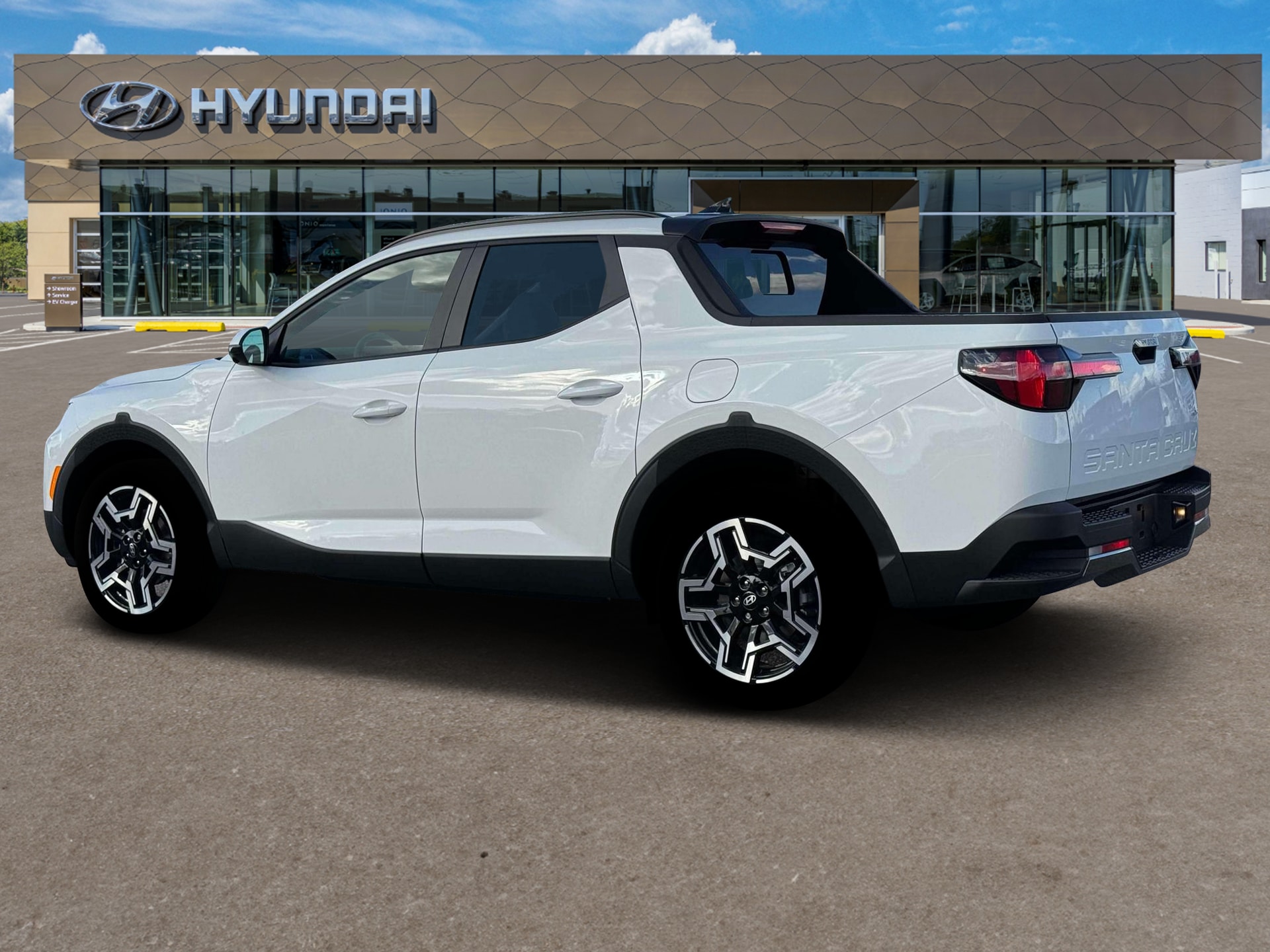 2025 Hyundai Santa Cruz Limited - Photo 4
