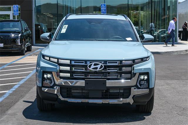 2025 Hyundai Santa Cruz Limited photo 2