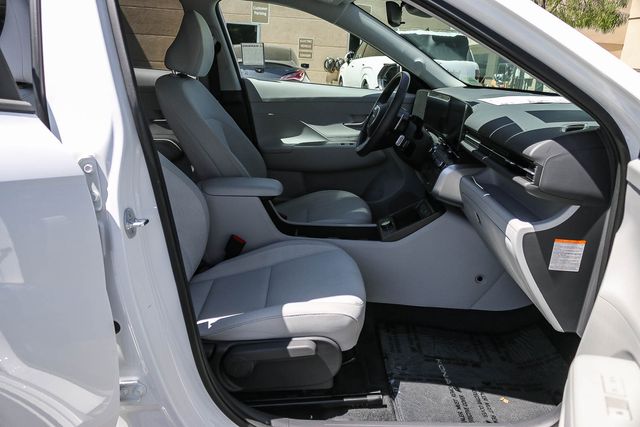 2025 Hyundai Kona EV SEL - Photo 20