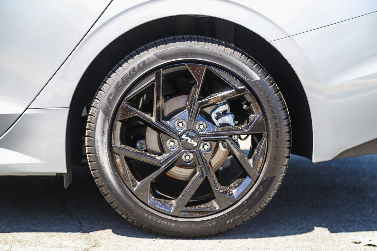 2026 Kia K5 GT-Line - Photo 9