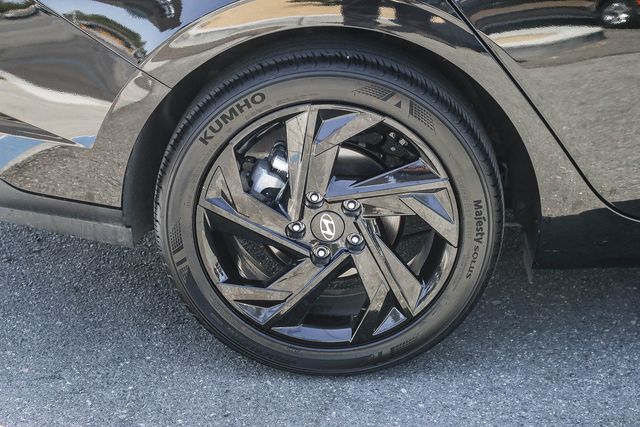 2026 Hyundai Elantra SEL Sport - Photo 15