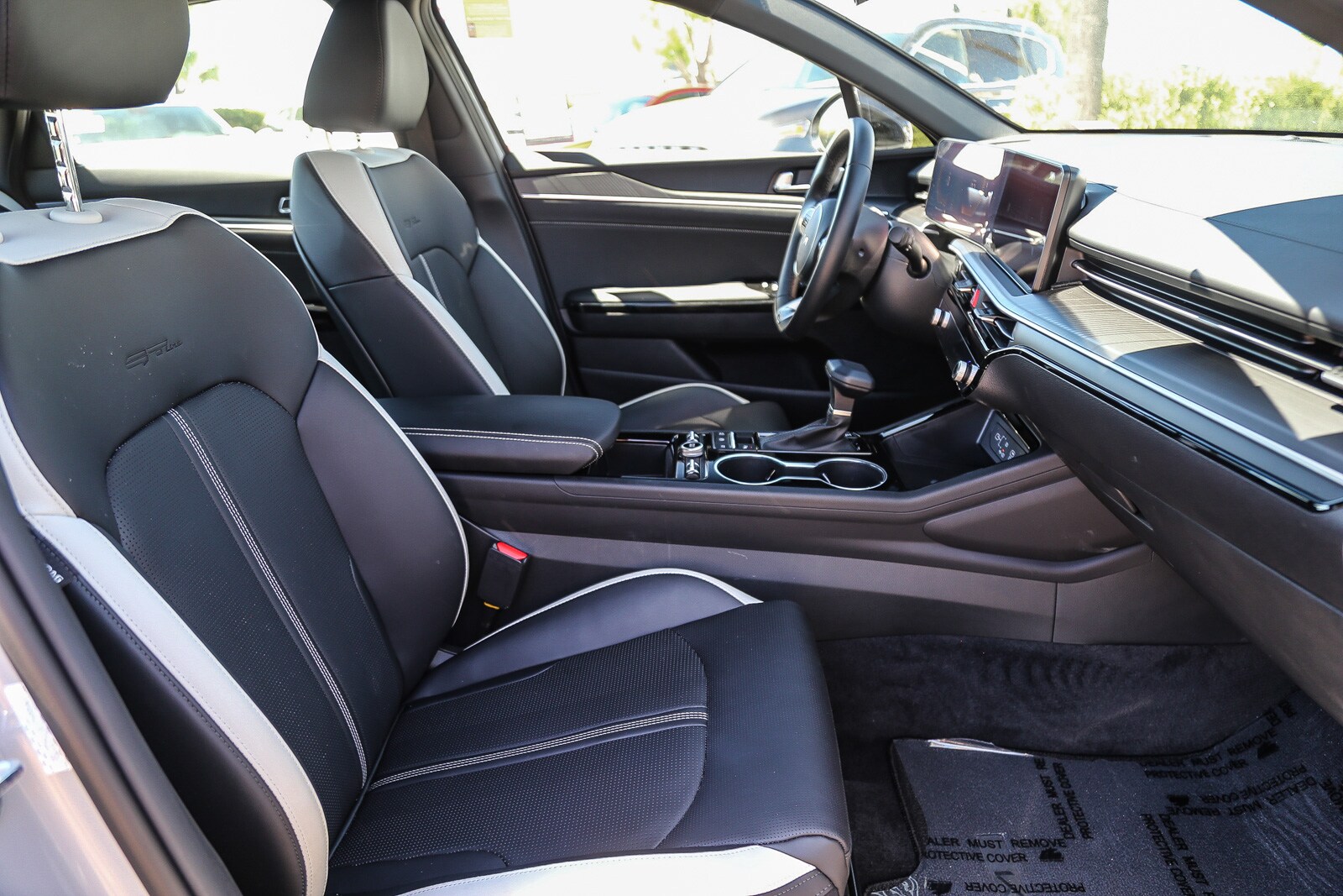 2026 Kia K5 GT-Line - Photo 18
