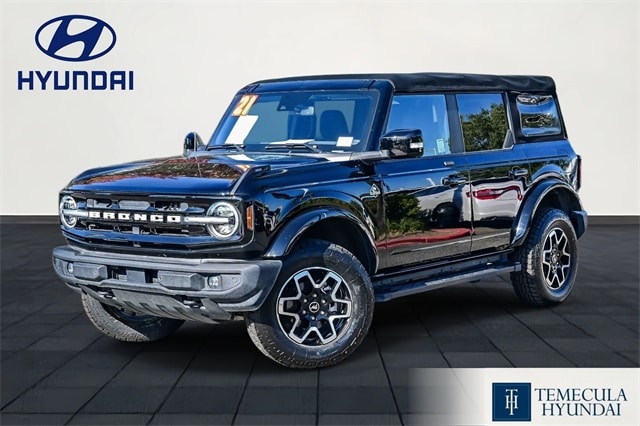 2021 Ford Bronco 4-Door Outer Banks's photo
