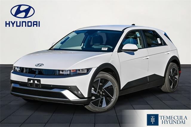 2026 Hyundai IONIQ 5 SEL's photo