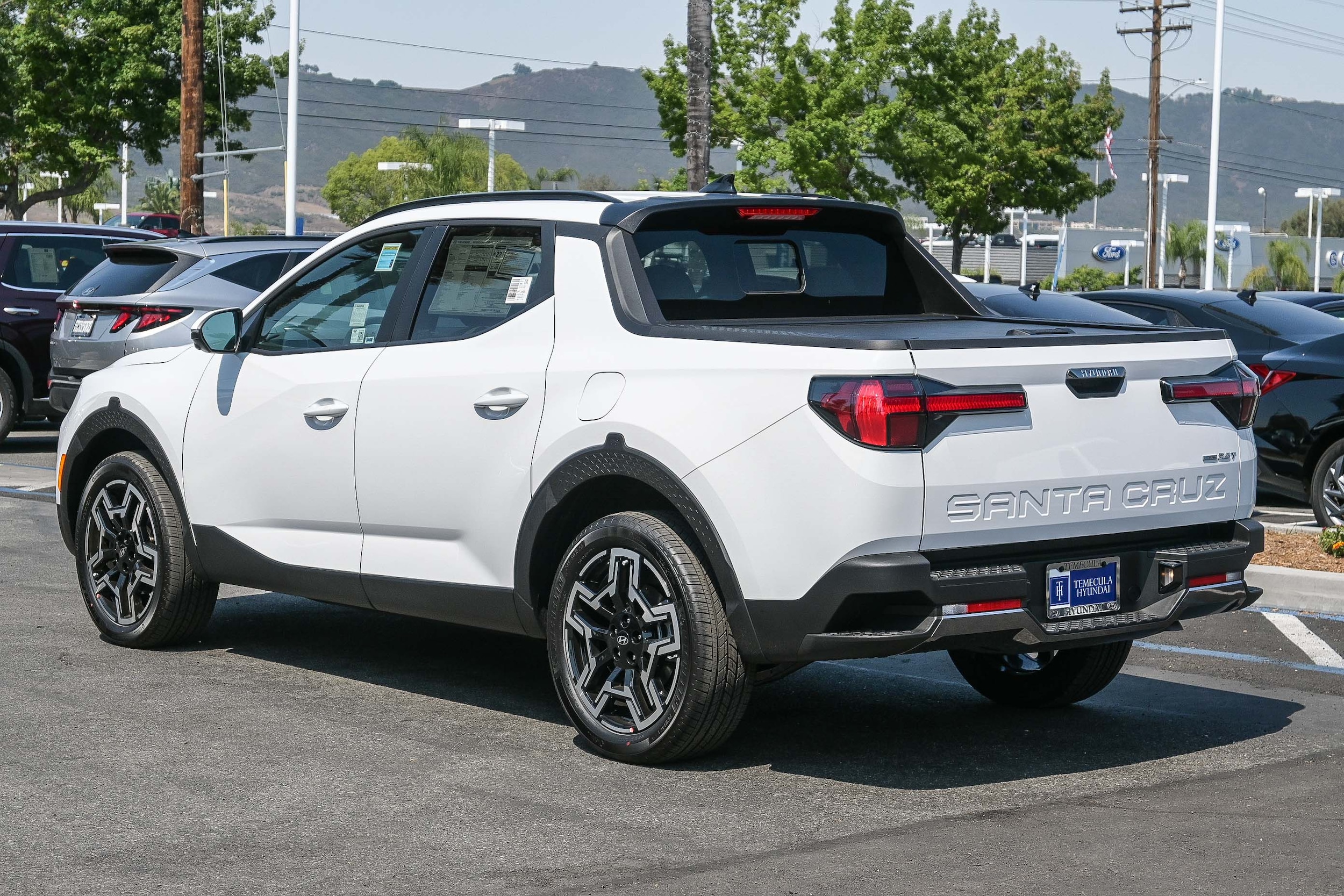 2025 Hyundai Santa Cruz Limited - Photo 7
