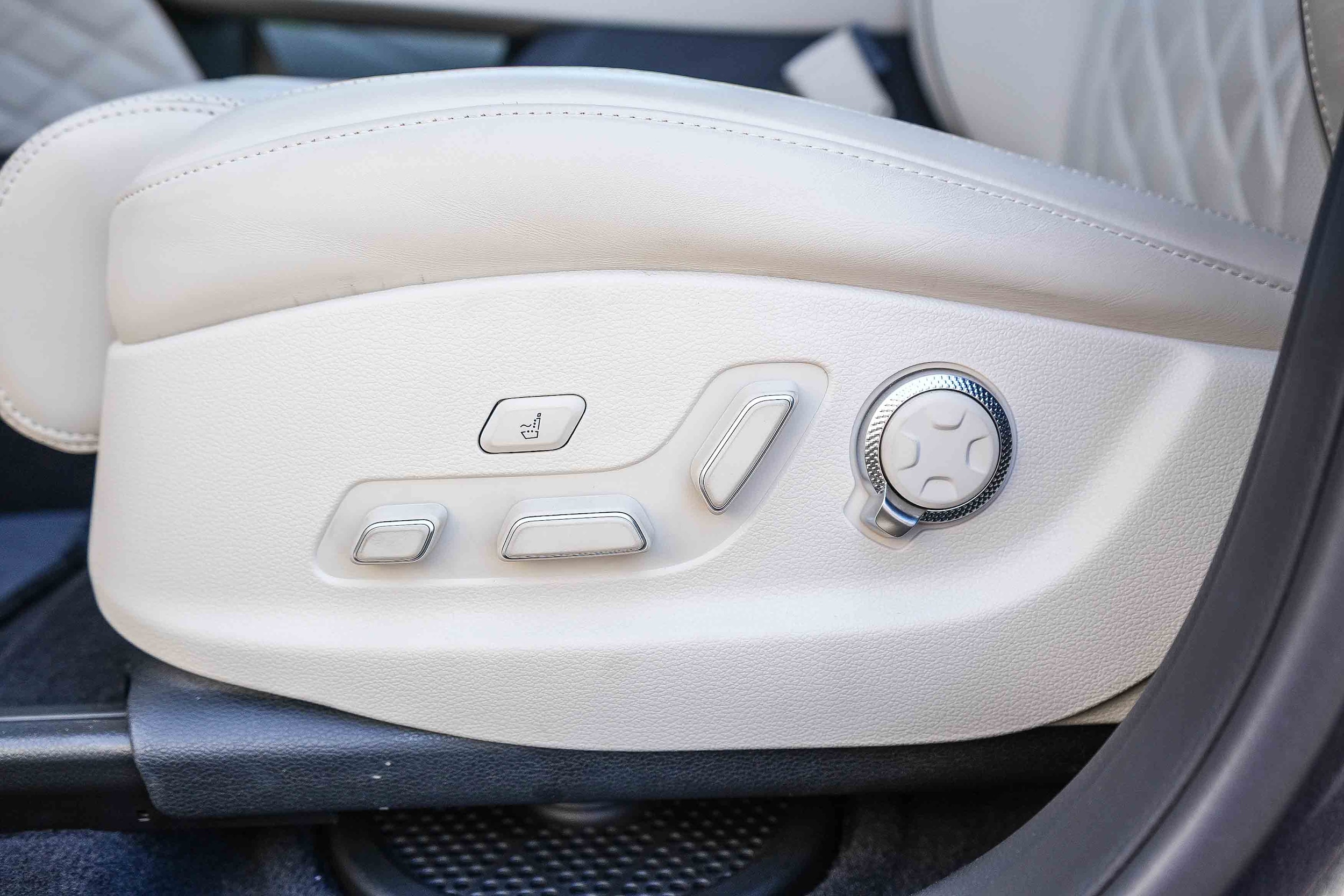 2023 GENESIS GV80 Standard - Photo 22