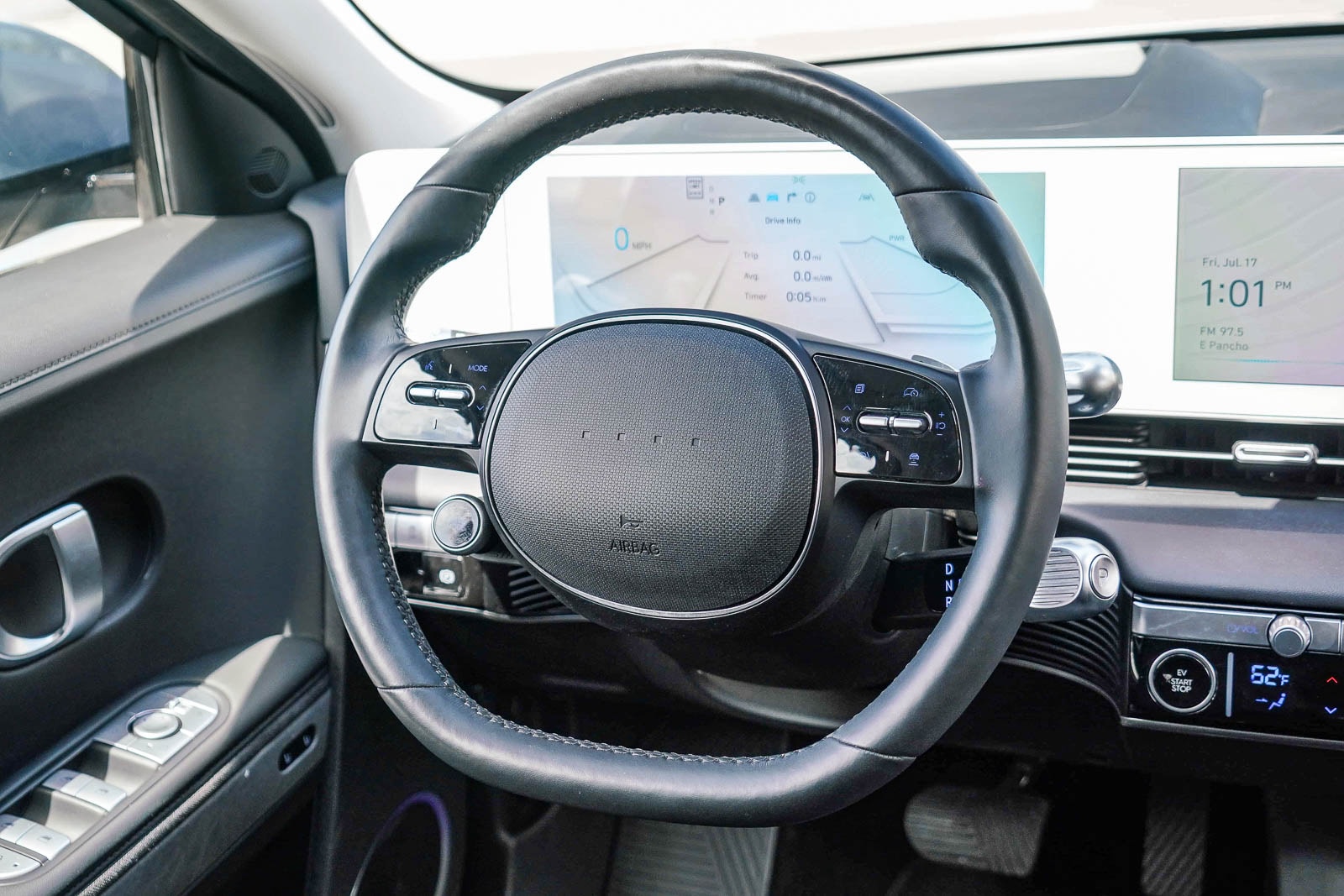 2023 Hyundai IONIQ 5 Limited - Photo 16
