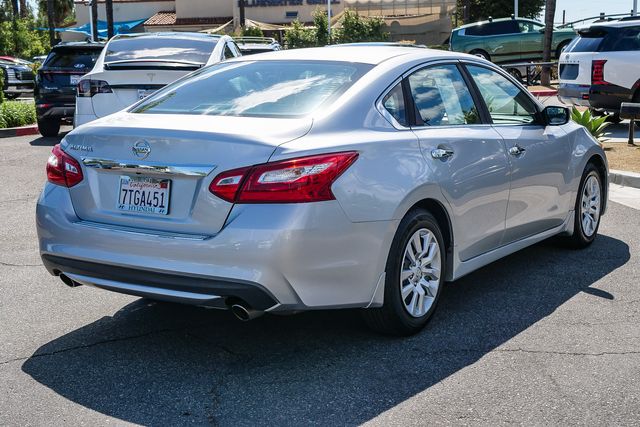 2016 Nissan Altima 2.5 S photo 6