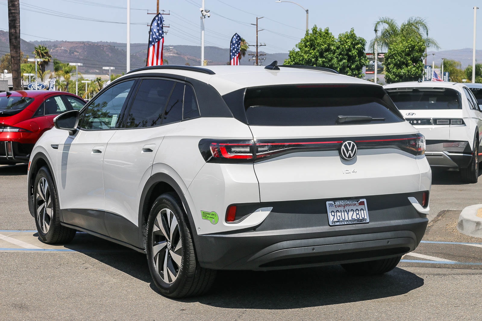 2023 Volkswagen ID.4 PRO - Photo 8