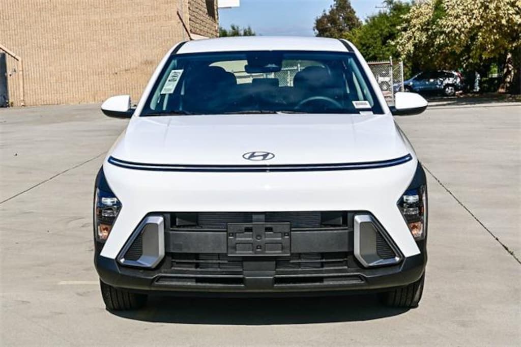 New 2026 Hyundai Kona SE FWD SUV
