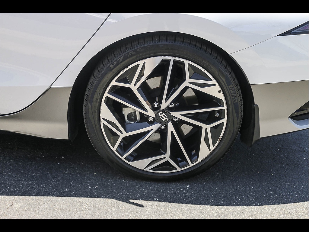 2023 Hyundai IONIQ 6 SEL - Photo 8
