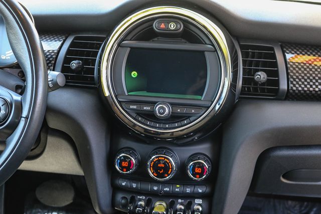 2021 MINI Hardtop 2 Door SE - Photo 17