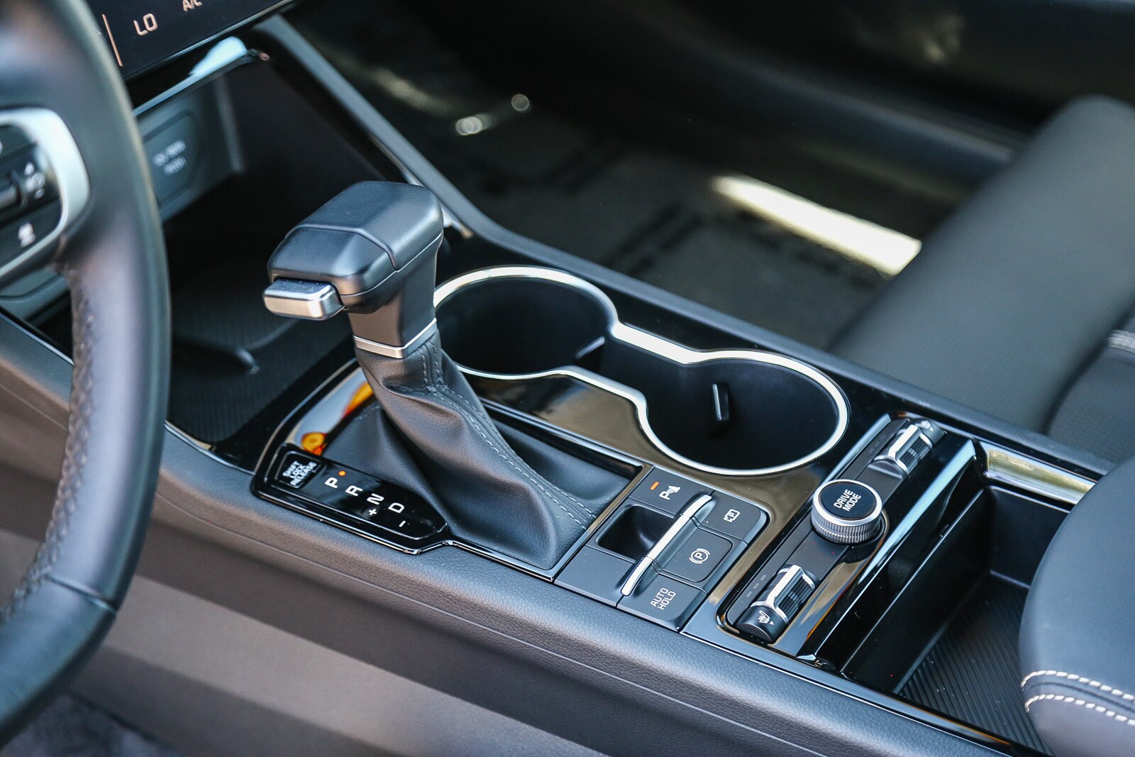 2026 Kia K5 GT-Line - Photo 24