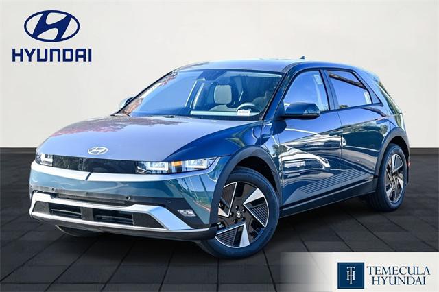 2026 Hyundai IONIQ 5 SE's photo