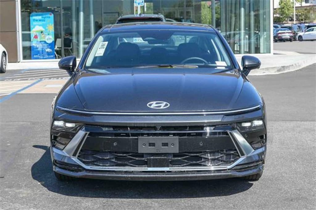 New 2026 Hyundai Sonata Hybrid Limited Sedan