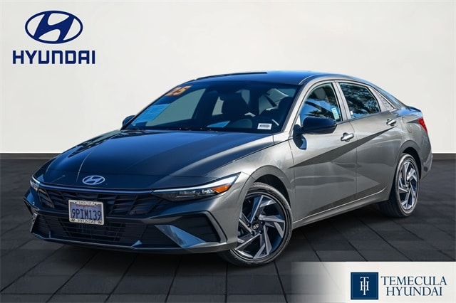 2025 Hyundai Elantra Blue's photo