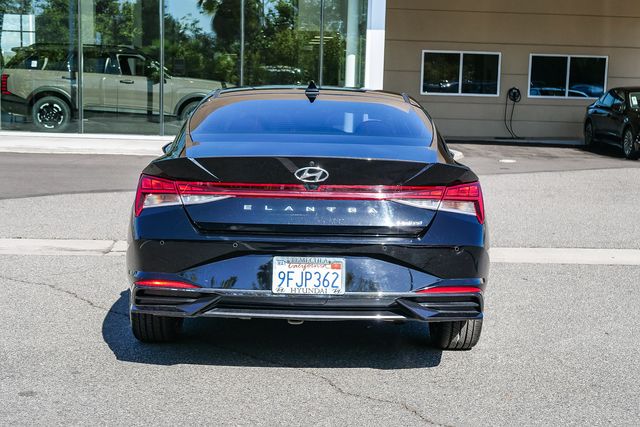 2023 Hyundai Elantra Limited Certified photo 5