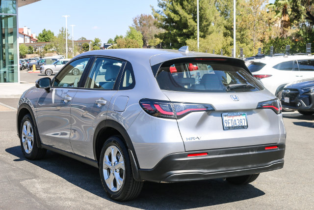 2023 Honda HR-V LX - Photo 8
