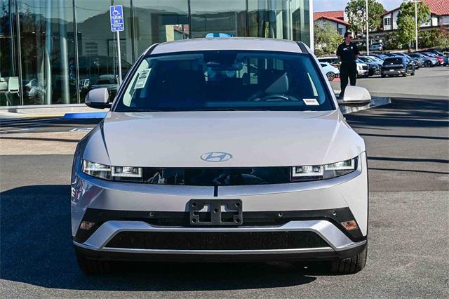 2026 Hyundai Ioniq 5 SEL photo 2
