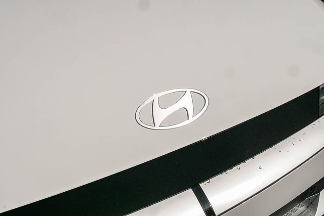 2026 Hyundai IONIQ 5 SEL - Photo 12