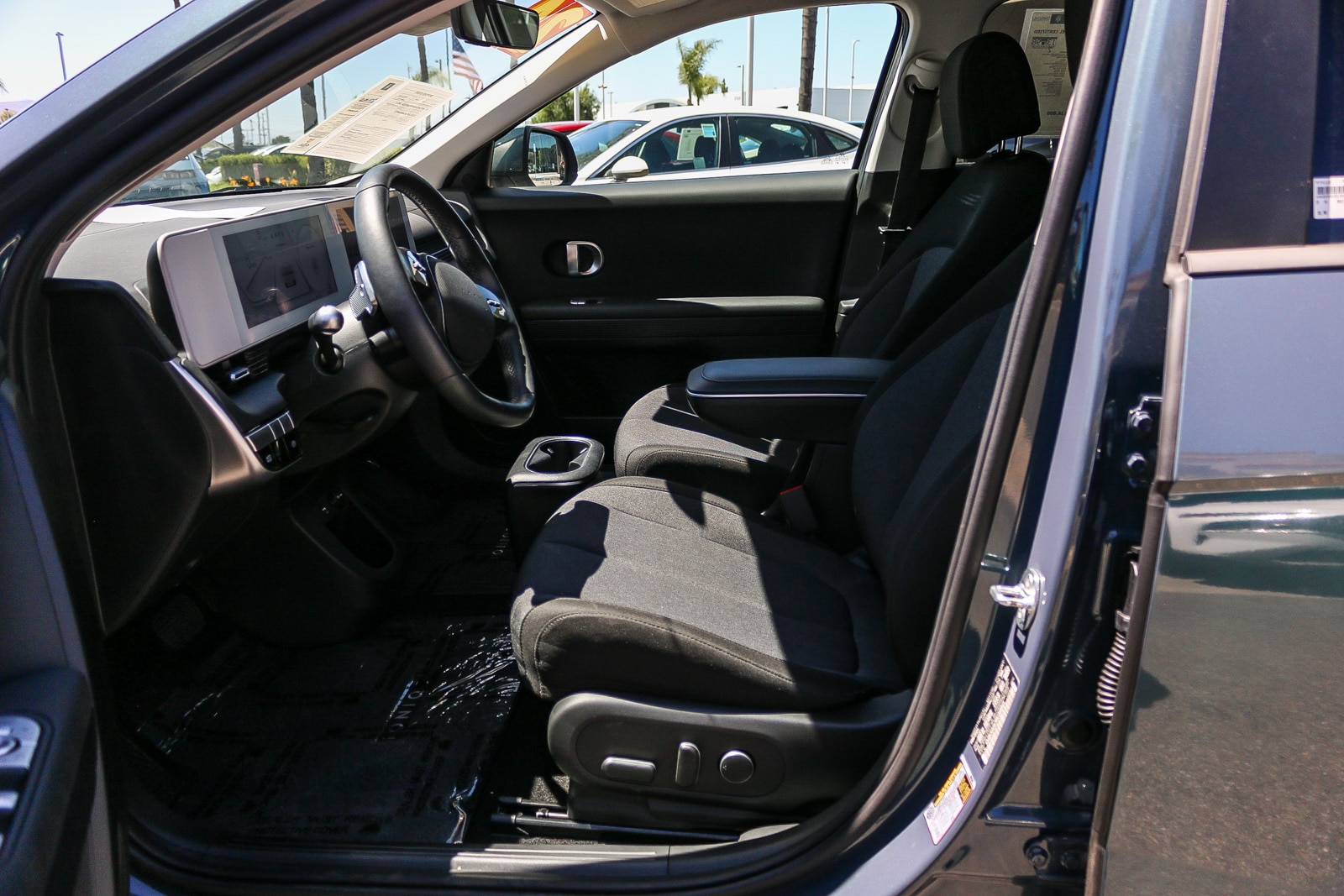 2024 Hyundai IONIQ 5 SEL - Photo 24