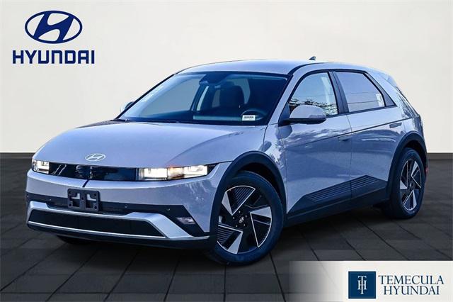 2026 Hyundai IONIQ 5 SE's photo