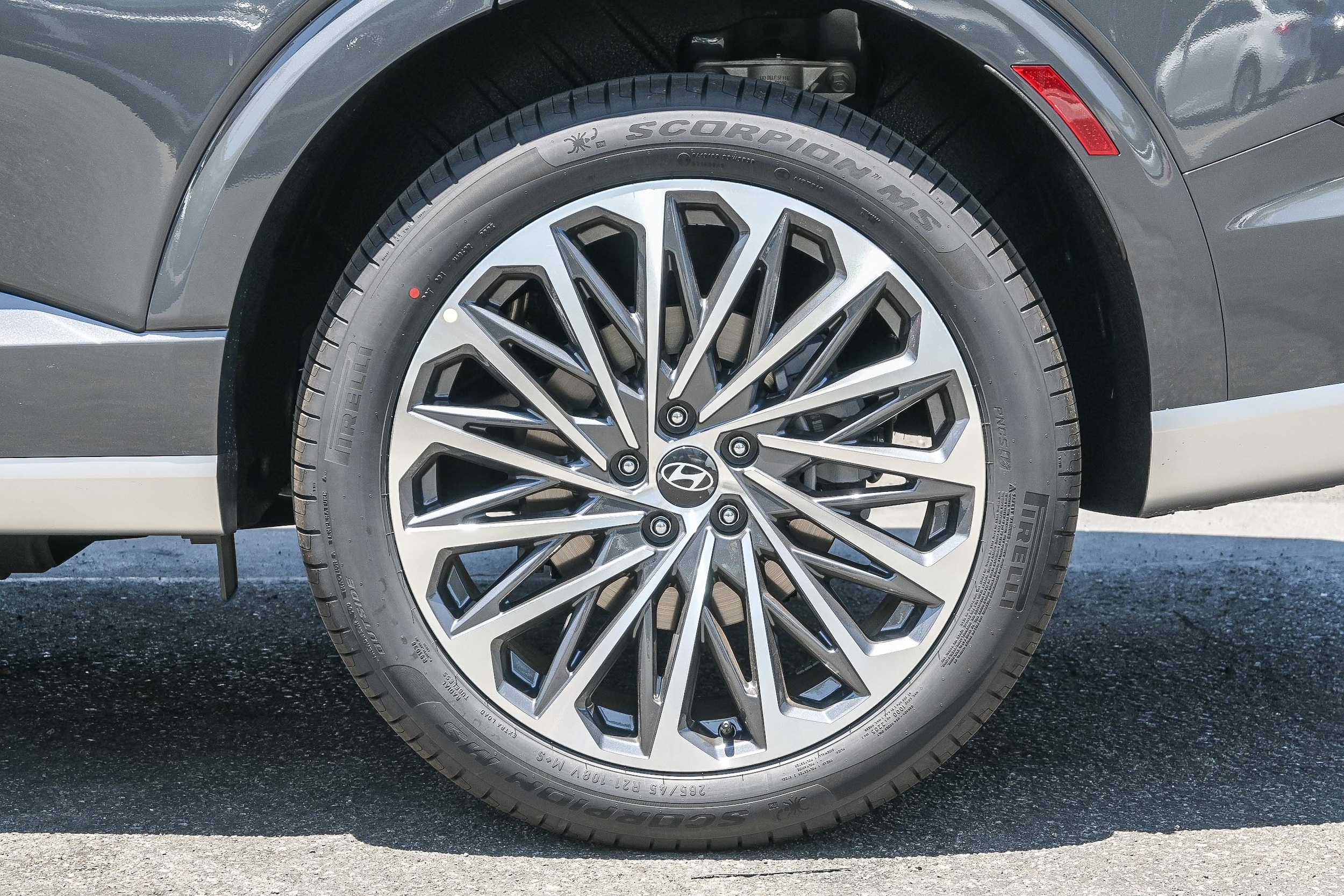 2026 Hyundai Palisade Calligraphy - Photo 9
