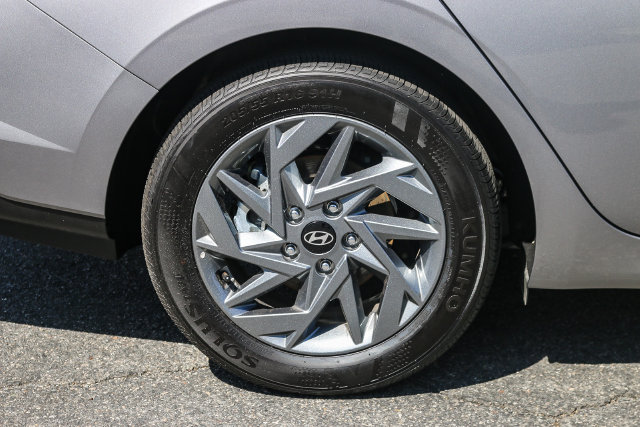 2026 Hyundai Elantra Blue - Photo 14