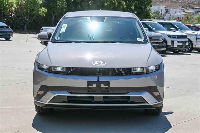 2025 Hyundai Ioniq 5 SE photo 2