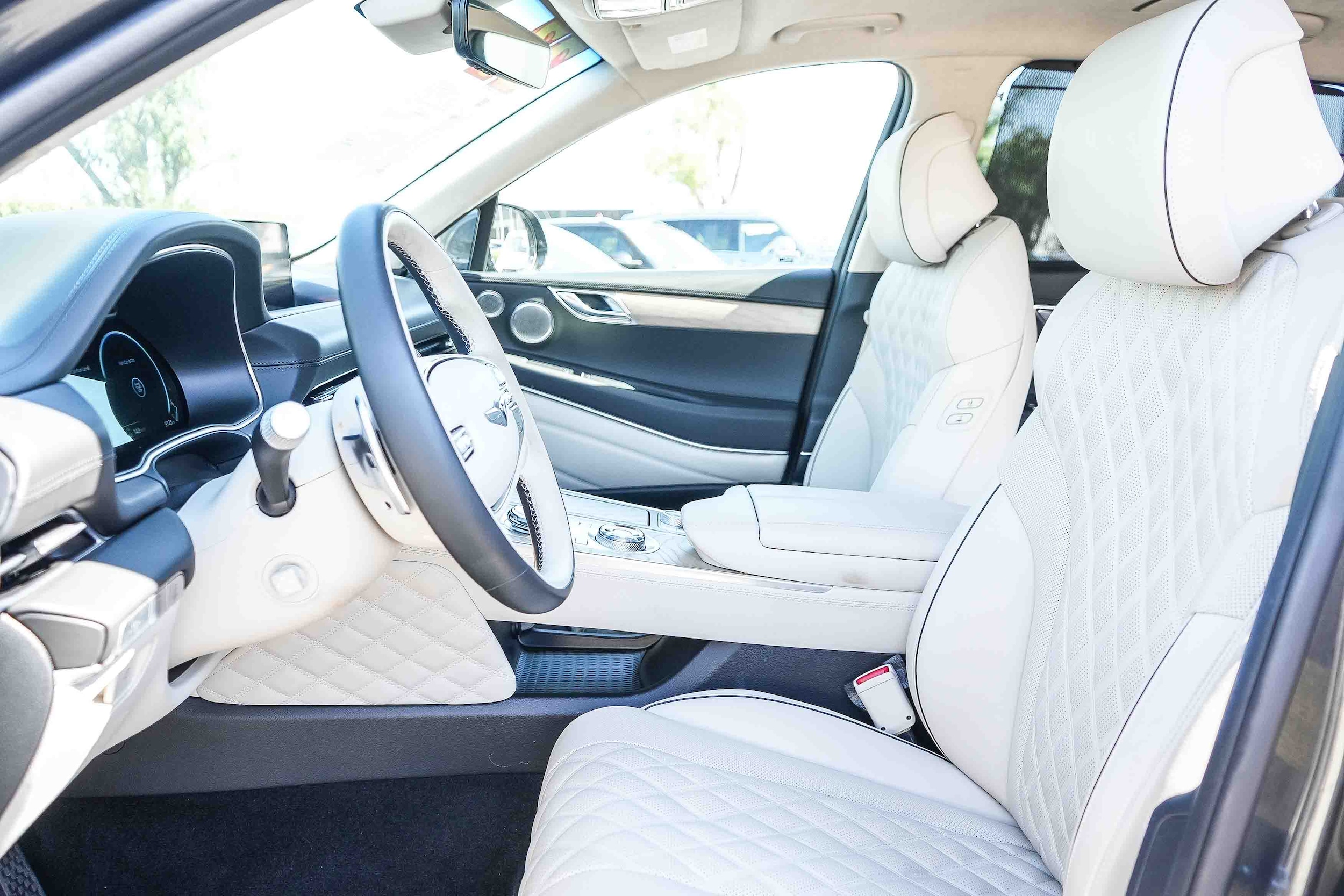 2023 GENESIS GV80 Standard - Photo 19