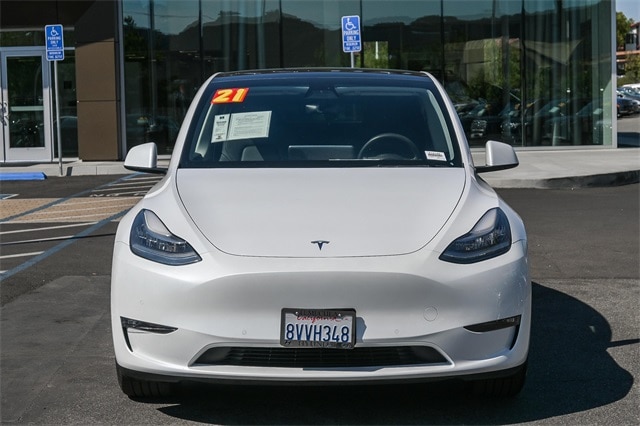 Used 2021 Tesla Model Y Long Range with VIN 5YJYGDEE9MF150237 for sale in Temecula, CA