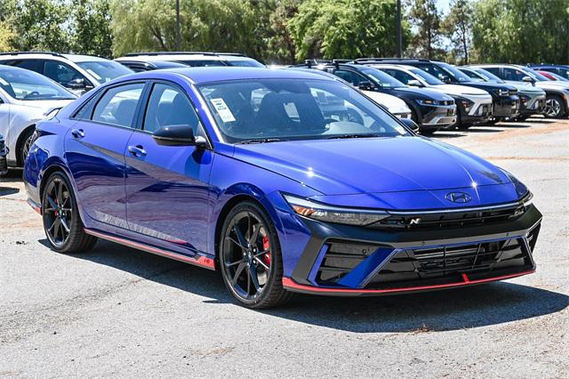 2025 Hyundai Elantra N photo 2