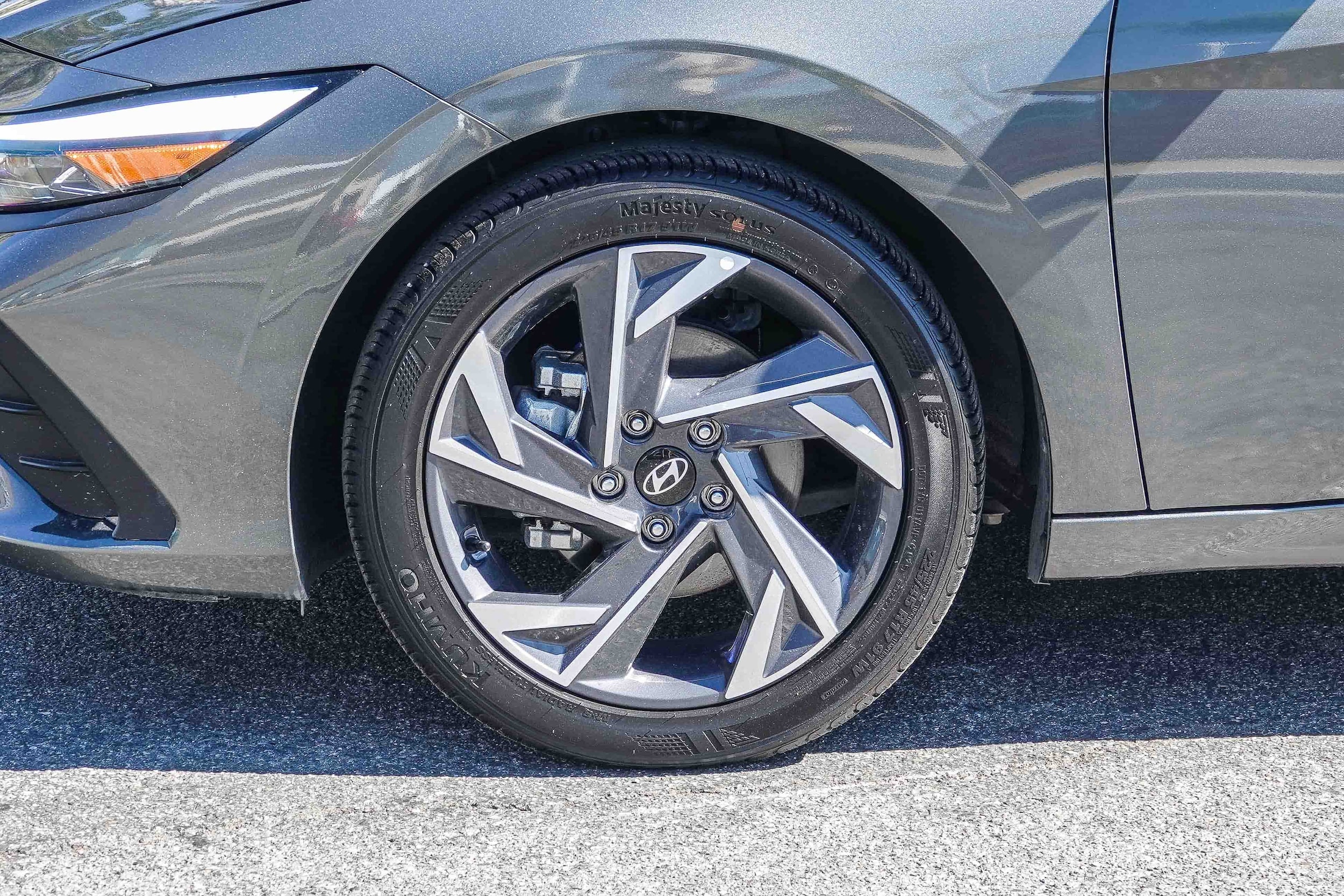 2025 Hyundai Elantra SEL - Photo 10