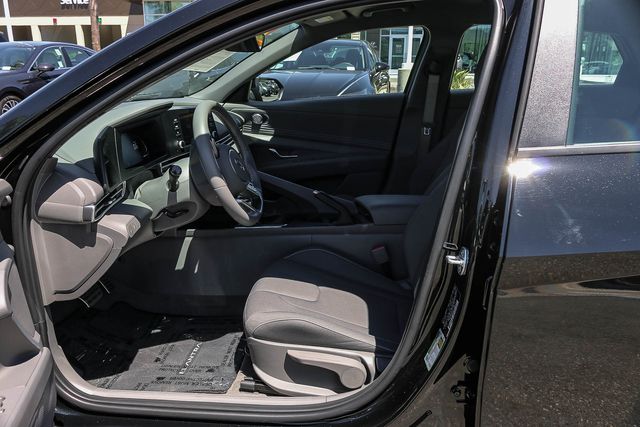 2026 Hyundai Elantra SEL Sport - Photo 25