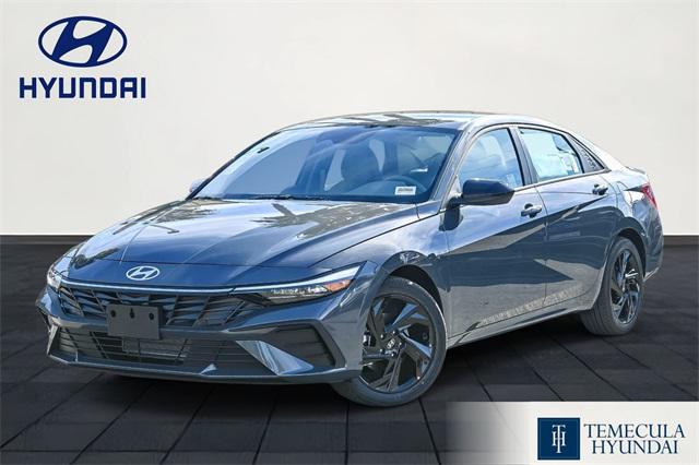 2026 Hyundai Elantra SEL's photo