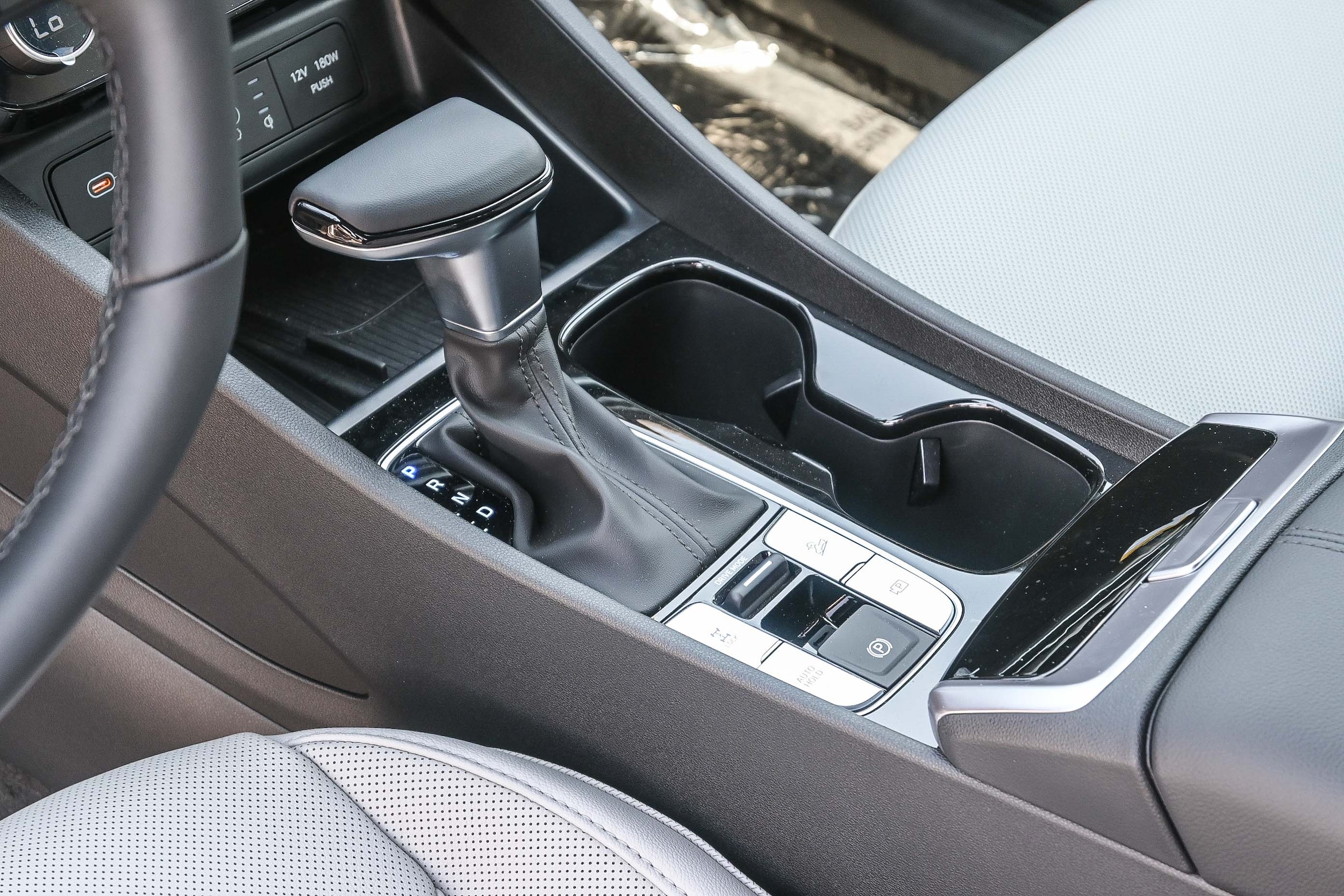 2025 Hyundai Santa Cruz Limited - Photo 23