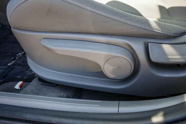 2025 Hyundai Elantra SEL - Photo 23