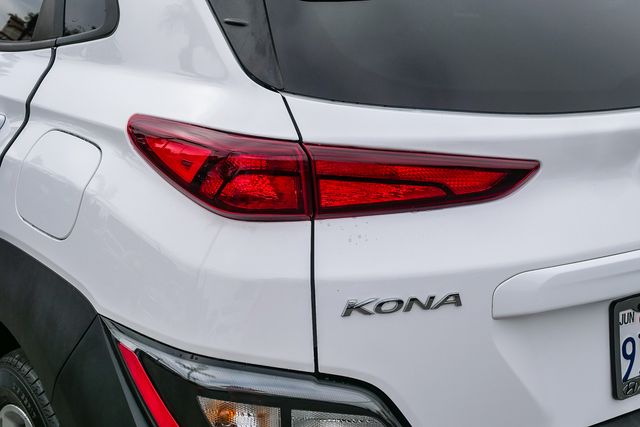 2022 Hyundai Kona SEL - Photo 8