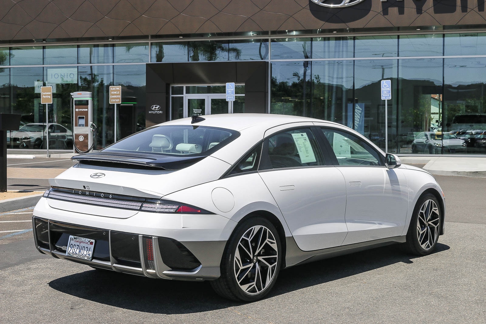2023 Hyundai IONIQ 6 SEL - Photo 10