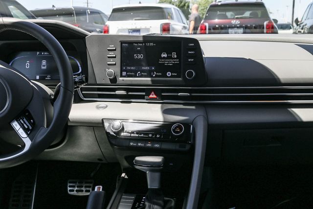 2026 Hyundai Elantra SEL Sport - Photo 18