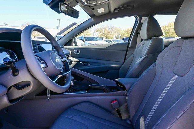 2026 Hyundai Elantra SE - Photo 20
