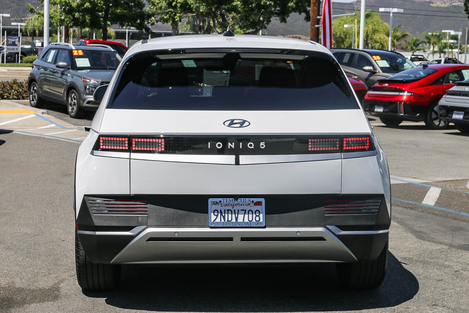 2024 Hyundai IONIQ 5 SEL - Photo 9